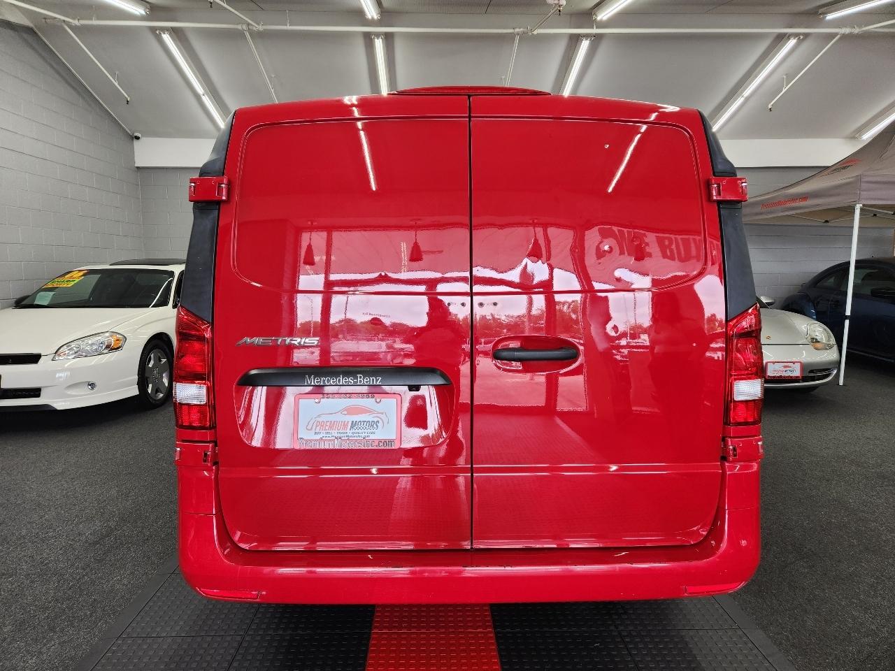 Mercedes-Benz Metris  2020