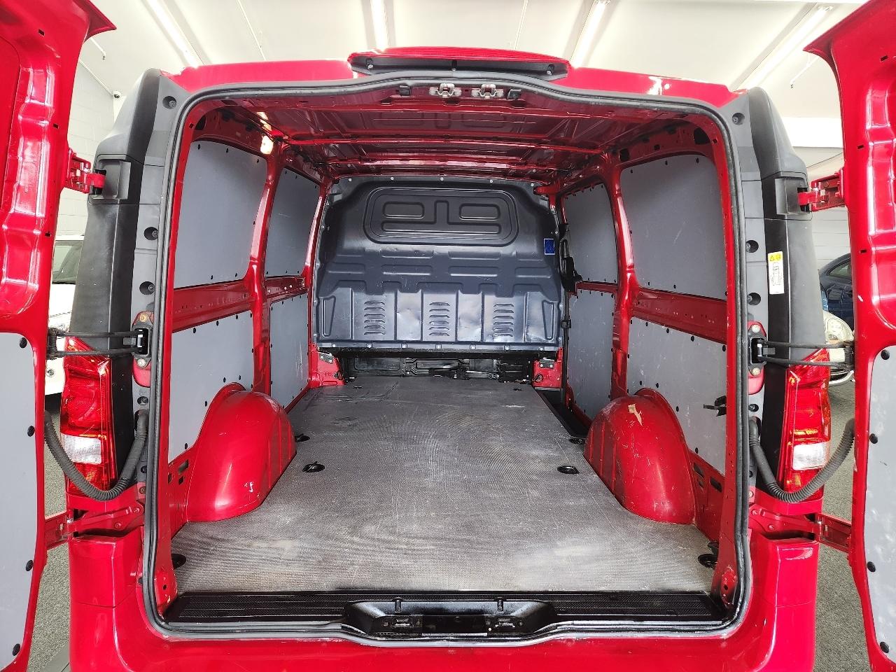 Mercedes-Benz Metris  2020