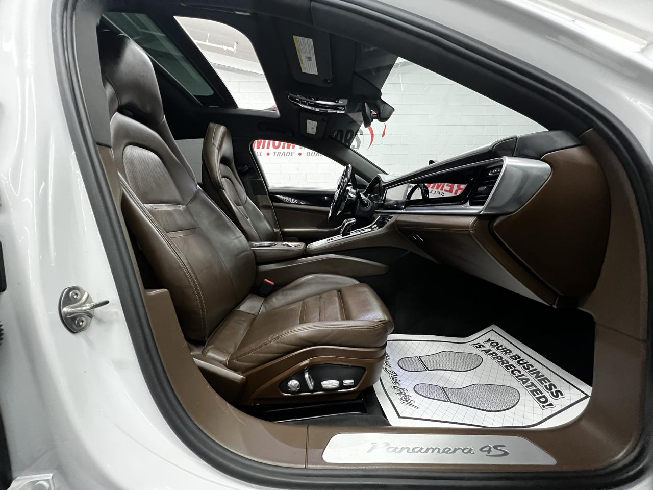 Porsche Panamera 4S 2017