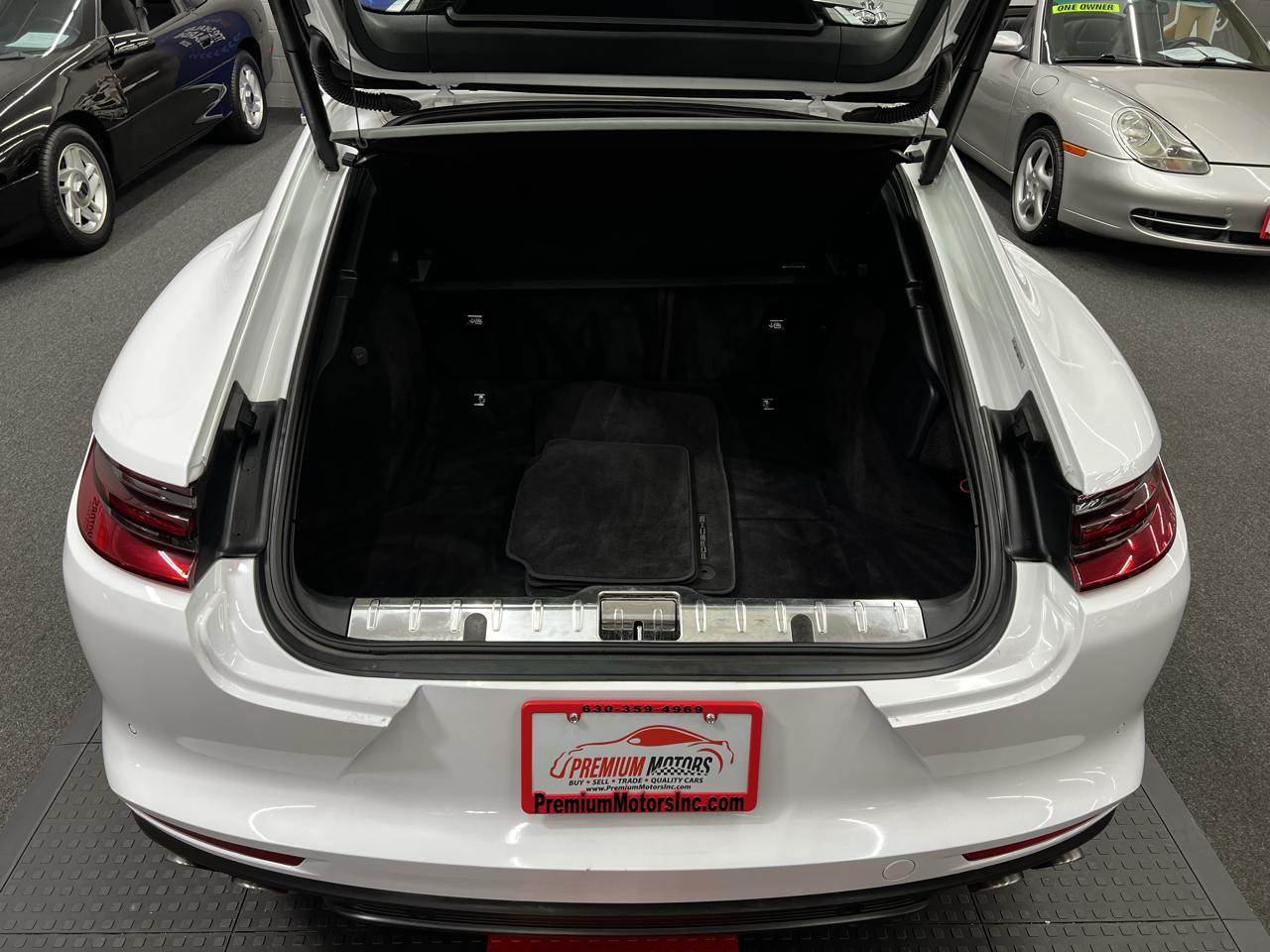 Porsche Panamera 4S 2017