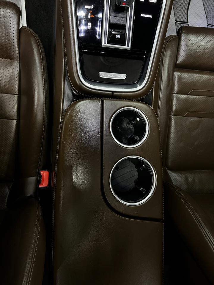 Porsche Panamera 4S 2017