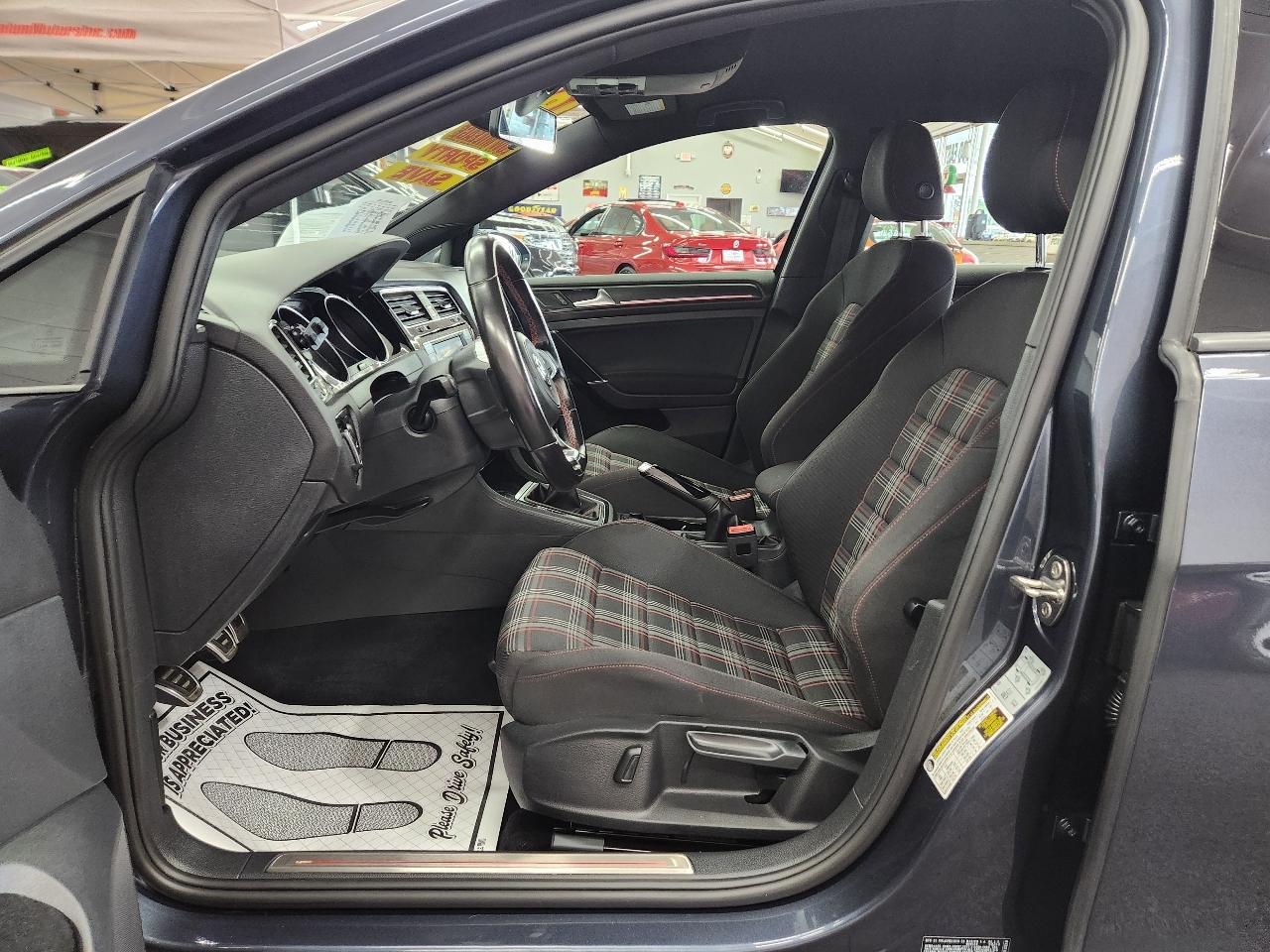 Volkswagen Golf GTI S 2018