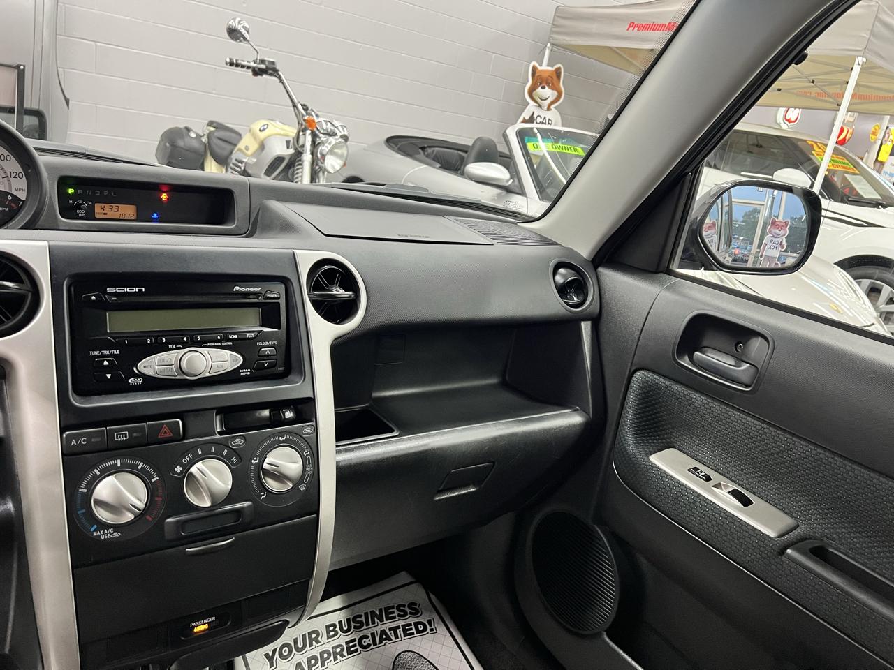 Scion xB  2006