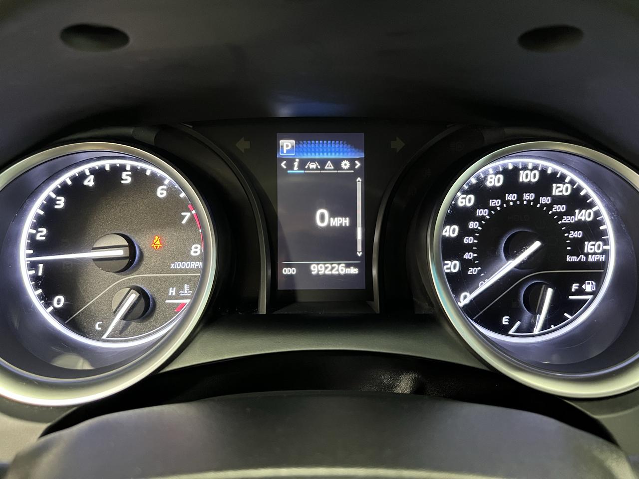 Toyota Camry 4dr Sdn LE Auto 2018