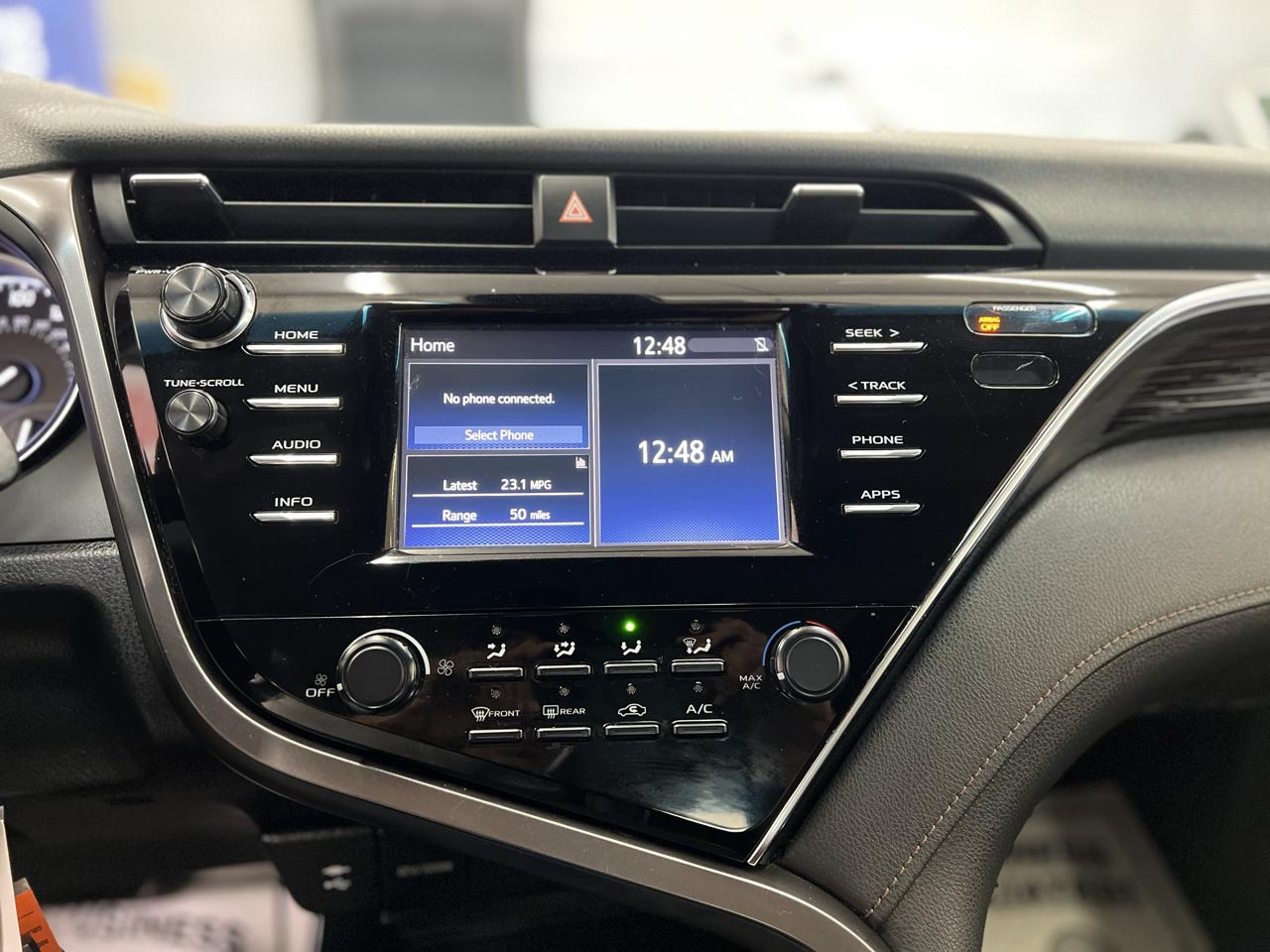 Toyota Camry 4dr Sdn LE Auto 2018