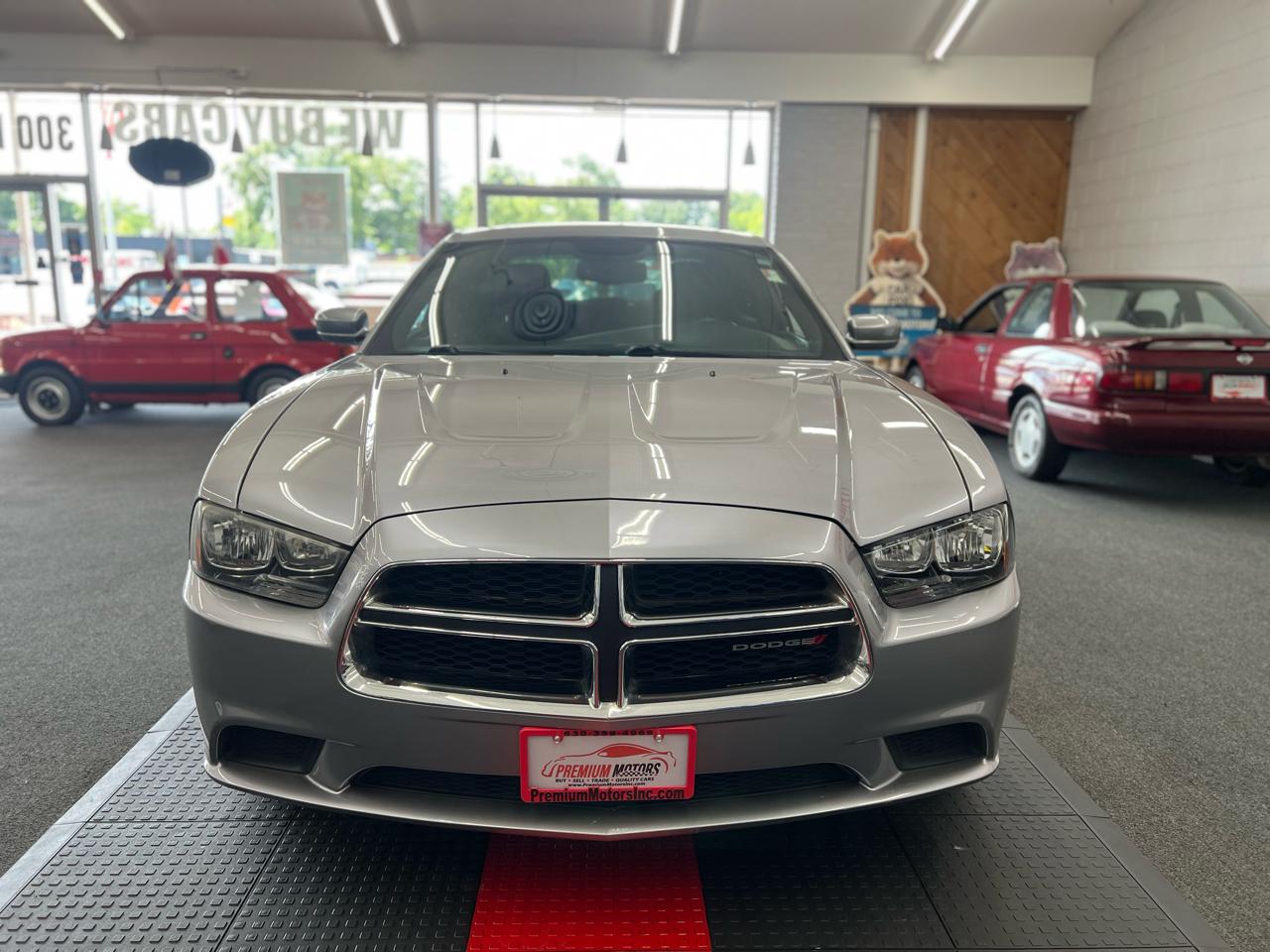 Dodge Charger SE 2014