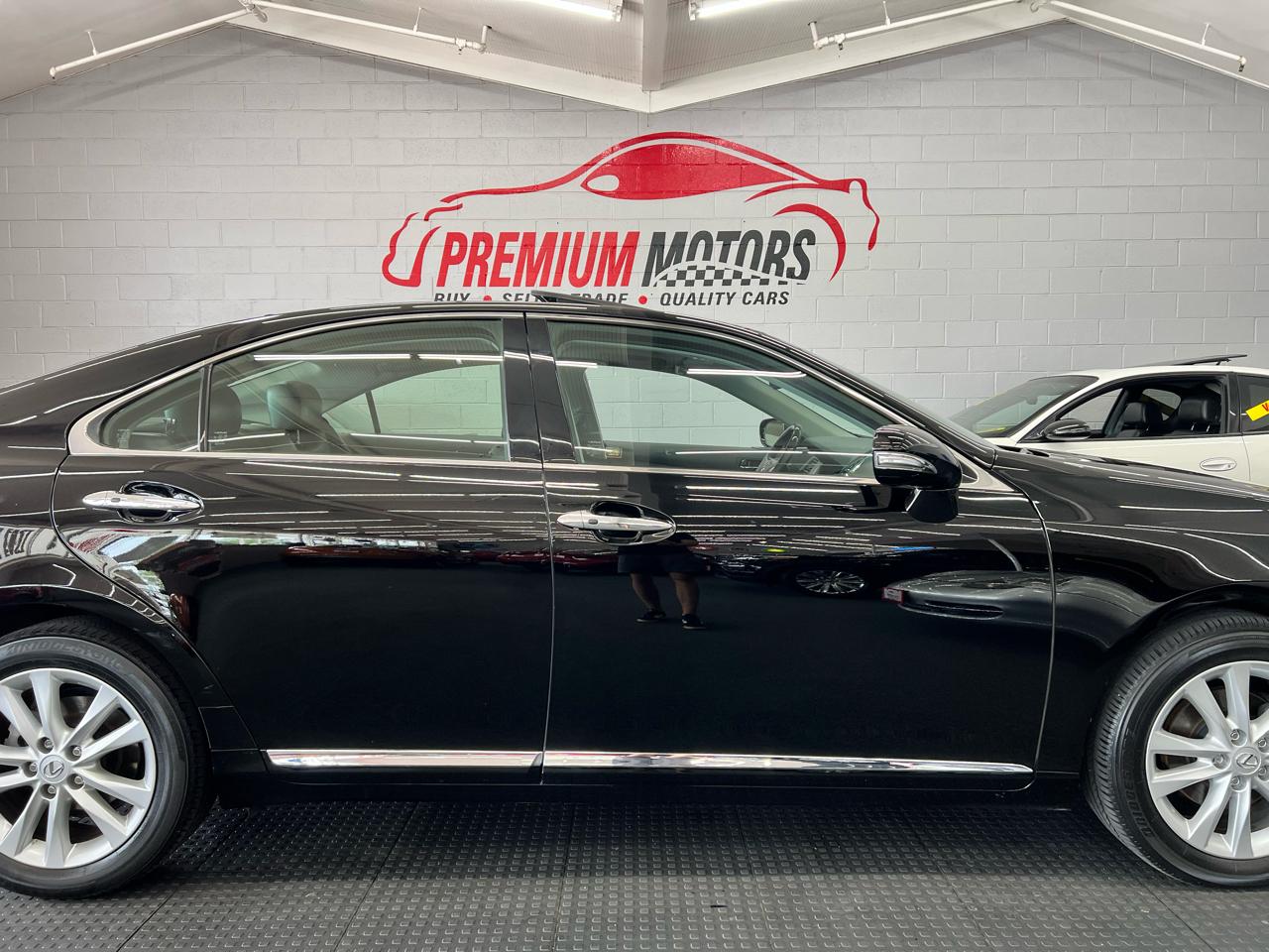 Lexus ES 350  2011