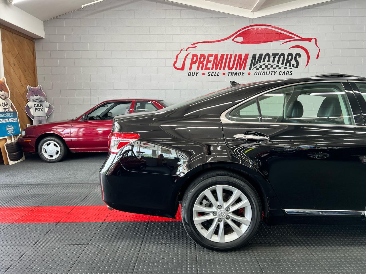 Lexus ES 350  2011