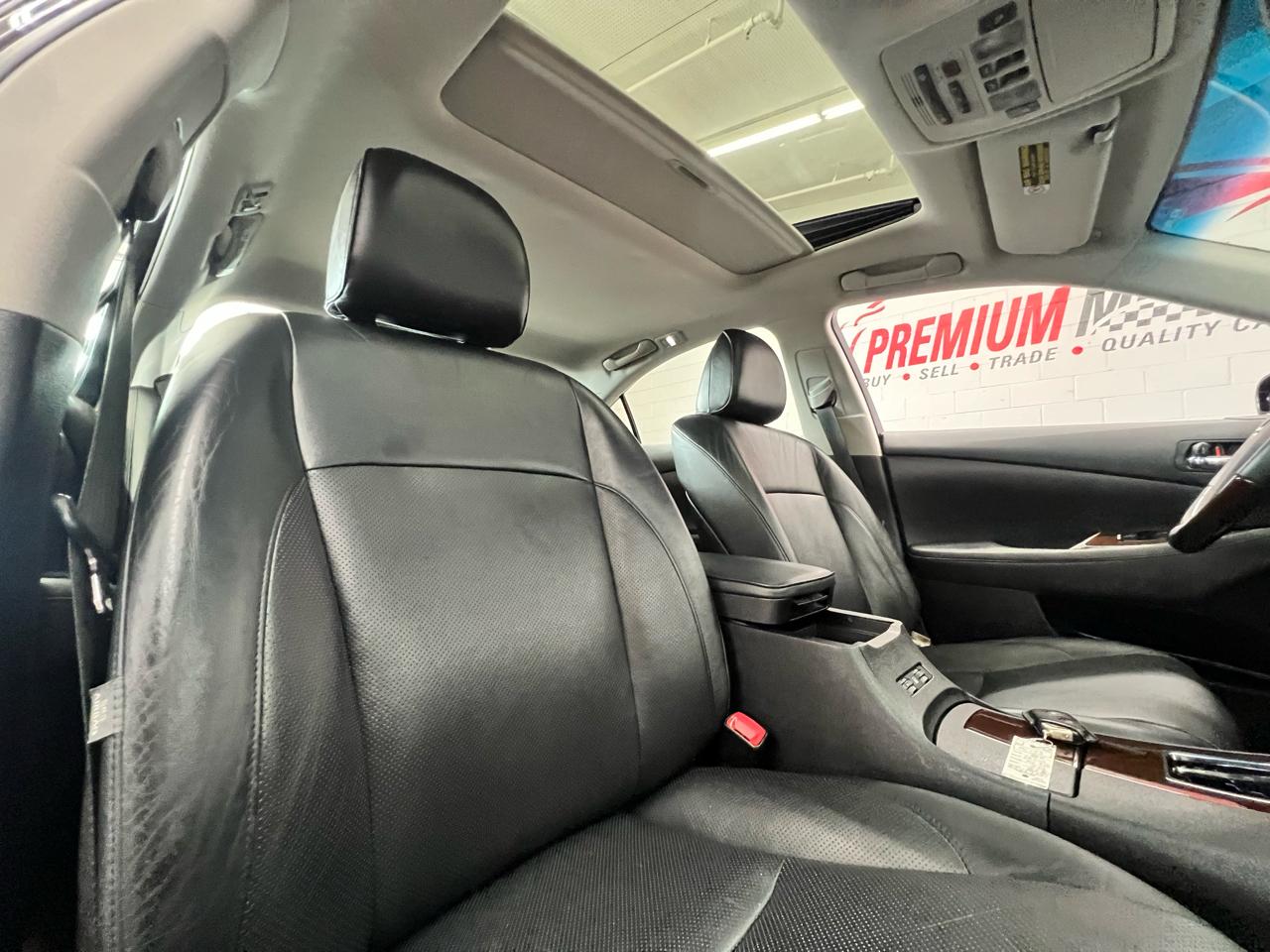 Lexus ES 350  2011