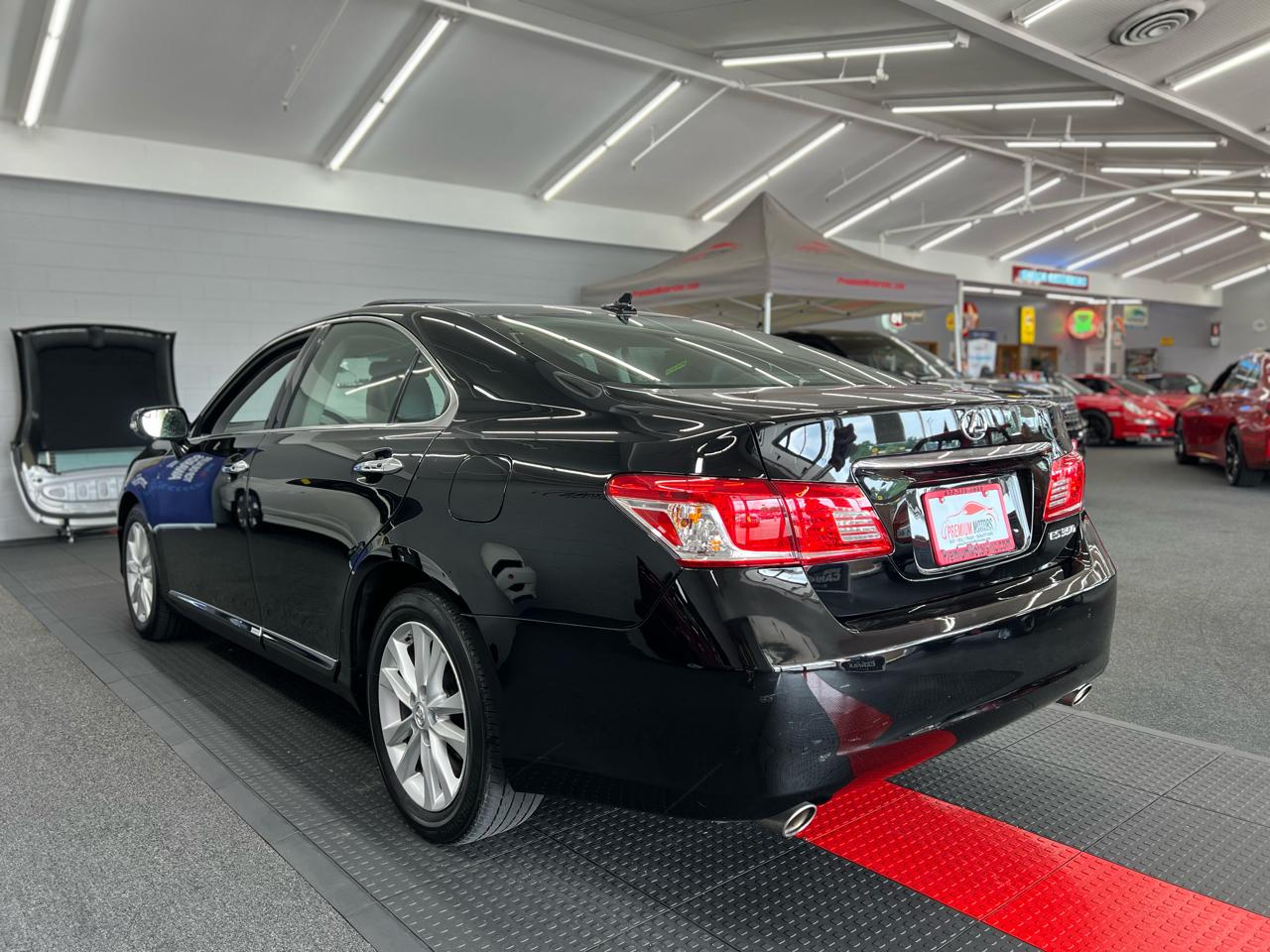 Lexus ES 350  2011