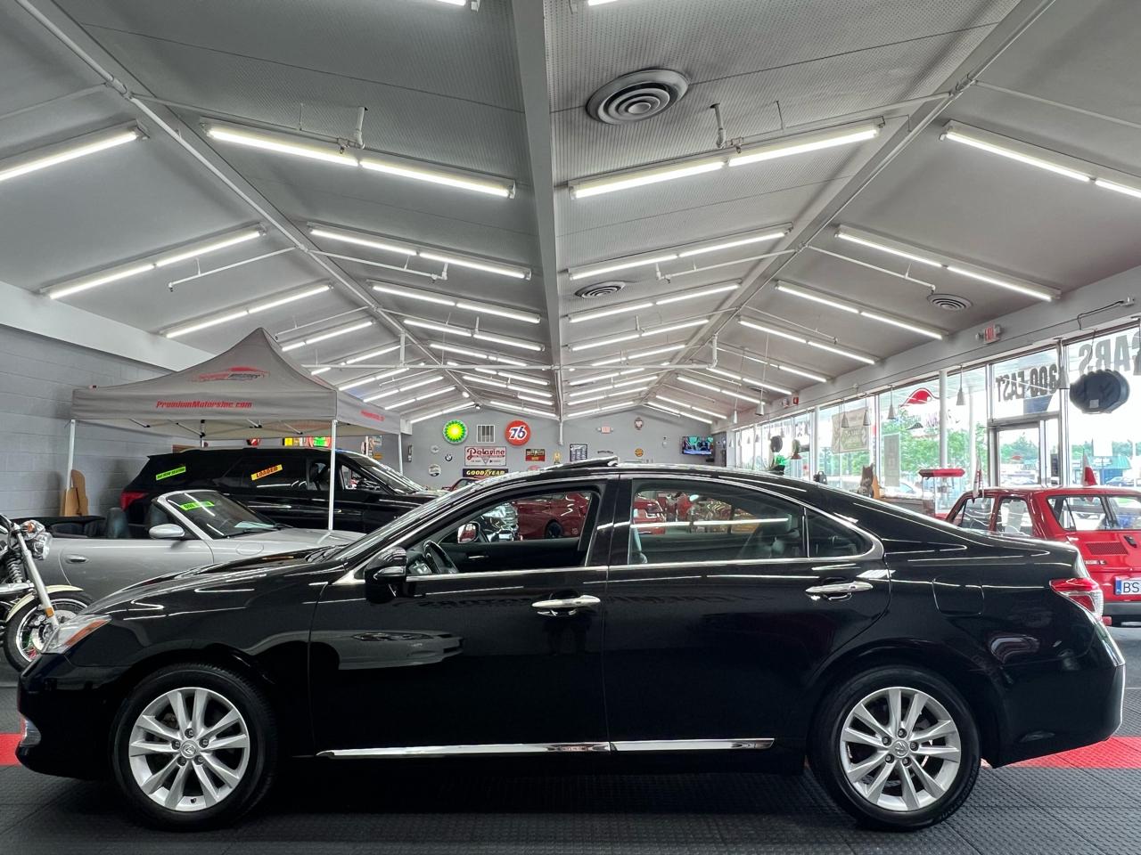 Lexus ES 350  2011