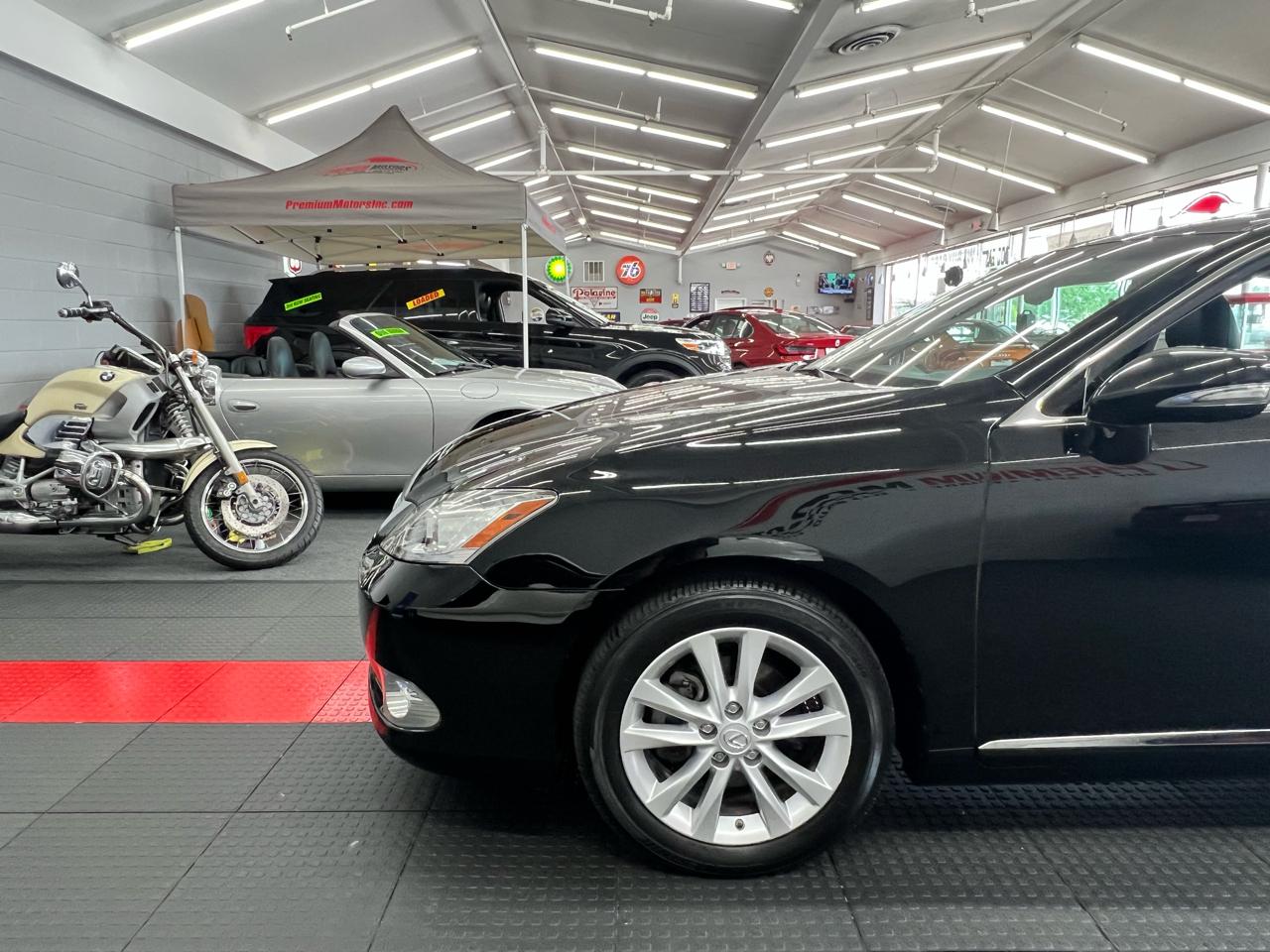 Lexus ES 350  2011