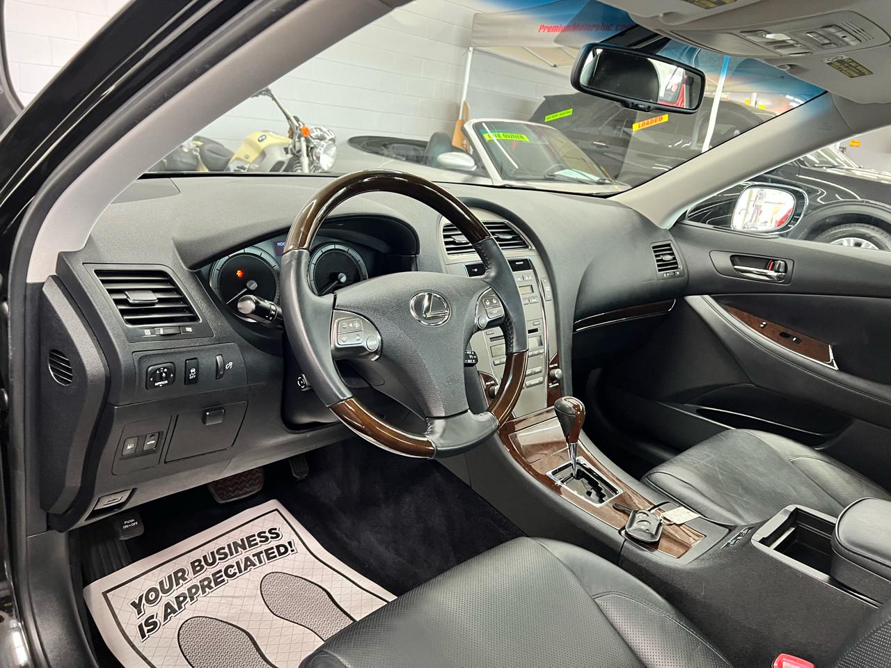 Lexus ES 350  2011