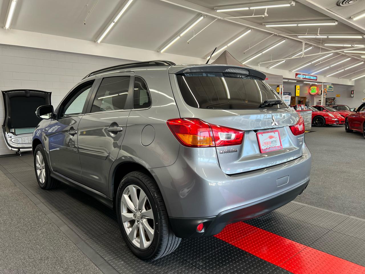 Mitsubishi Outlander Sport AWD 4dr CVT 2.4 GT 2015