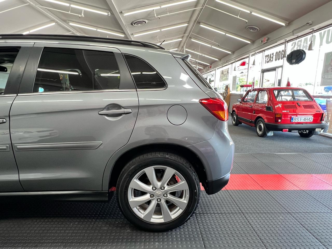 Mitsubishi Outlander Sport AWD 4dr CVT 2.4 GT 2015