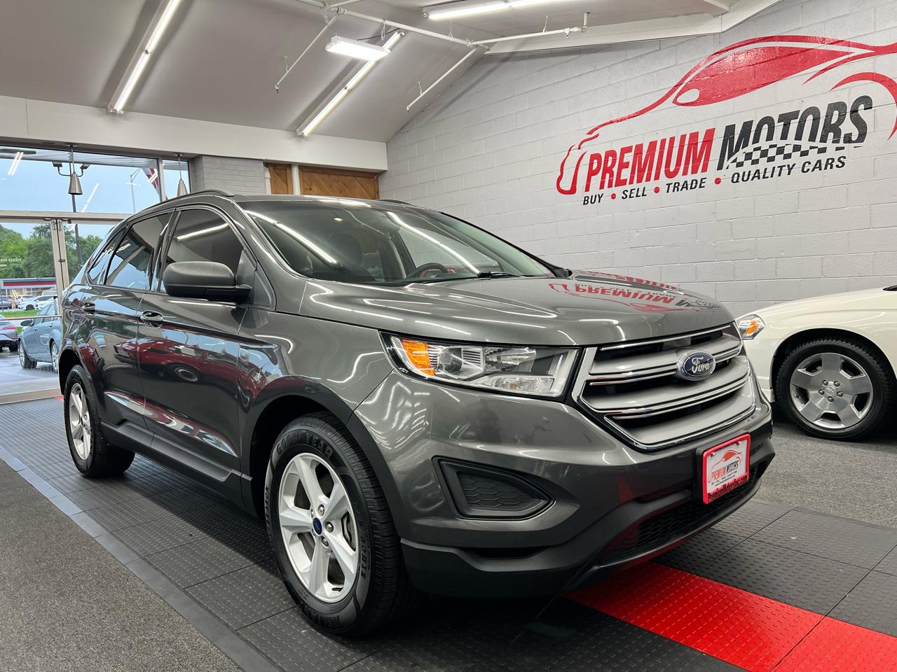 Ford Edge SE 2016