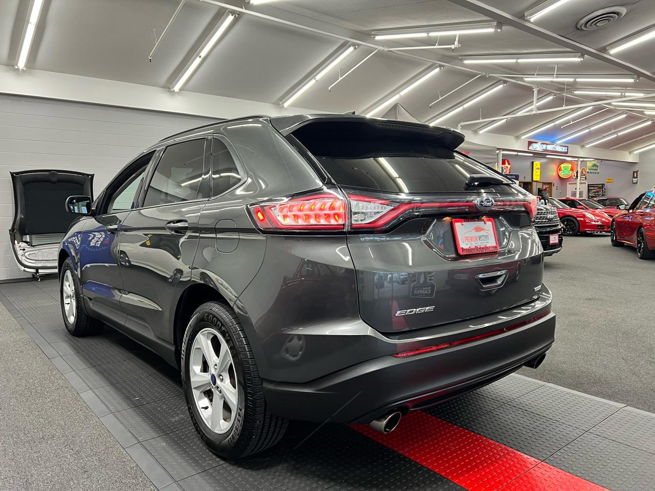 Ford Edge SE 2016