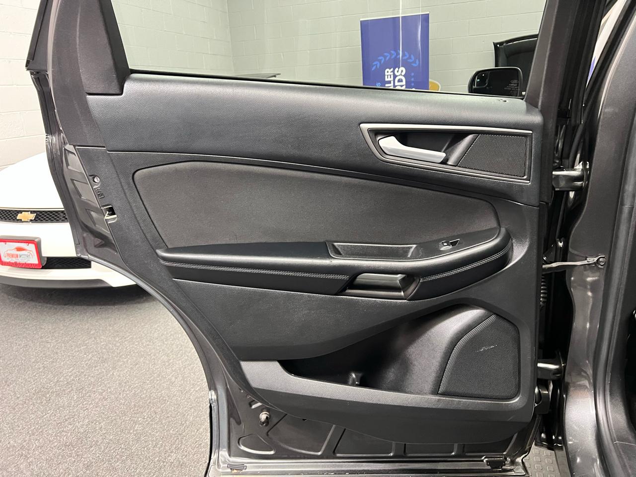 Ford Edge SE 2016
