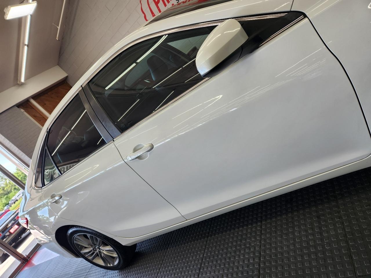 Toyota Camry  2015