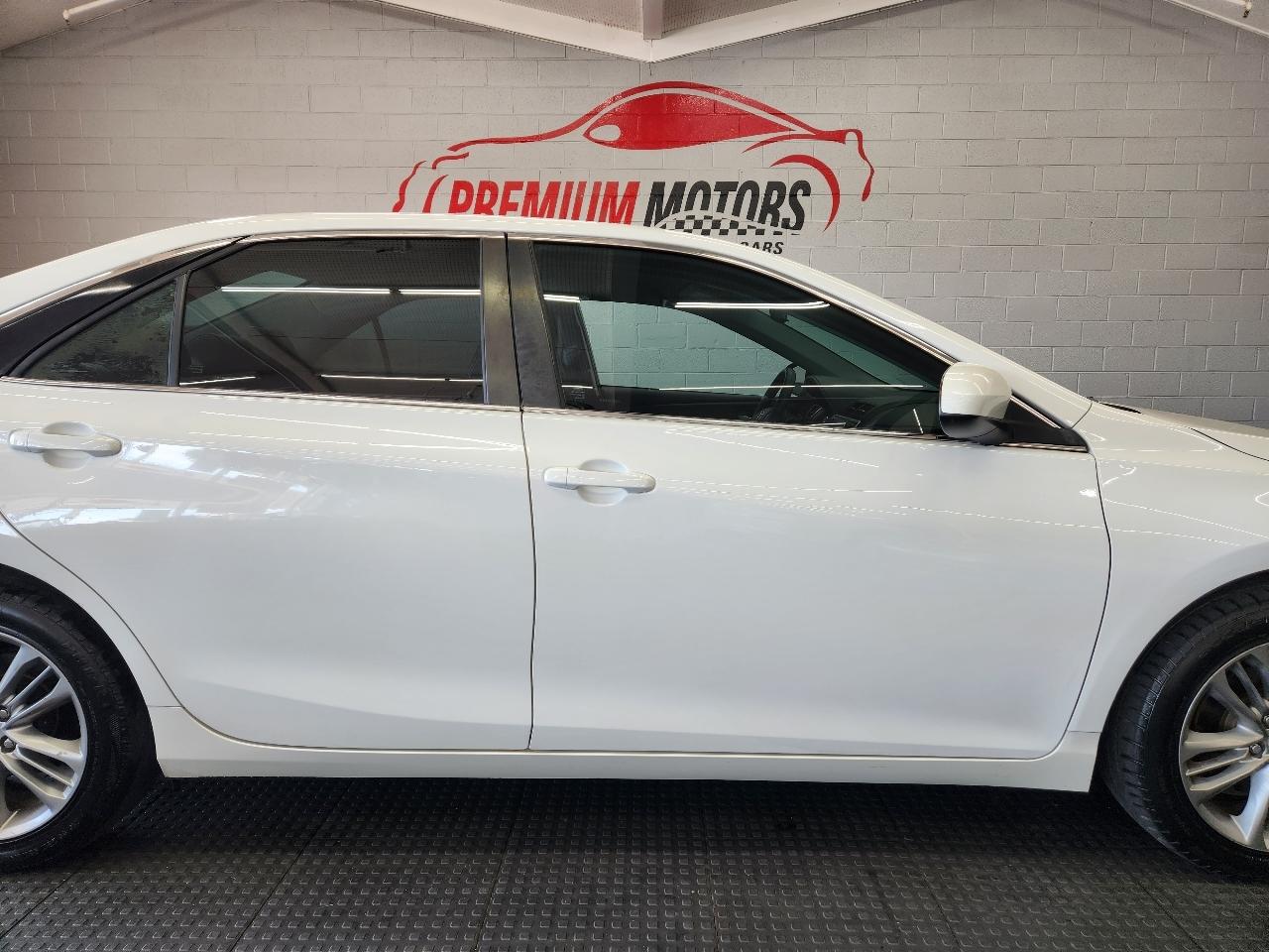 Toyota Camry  2015