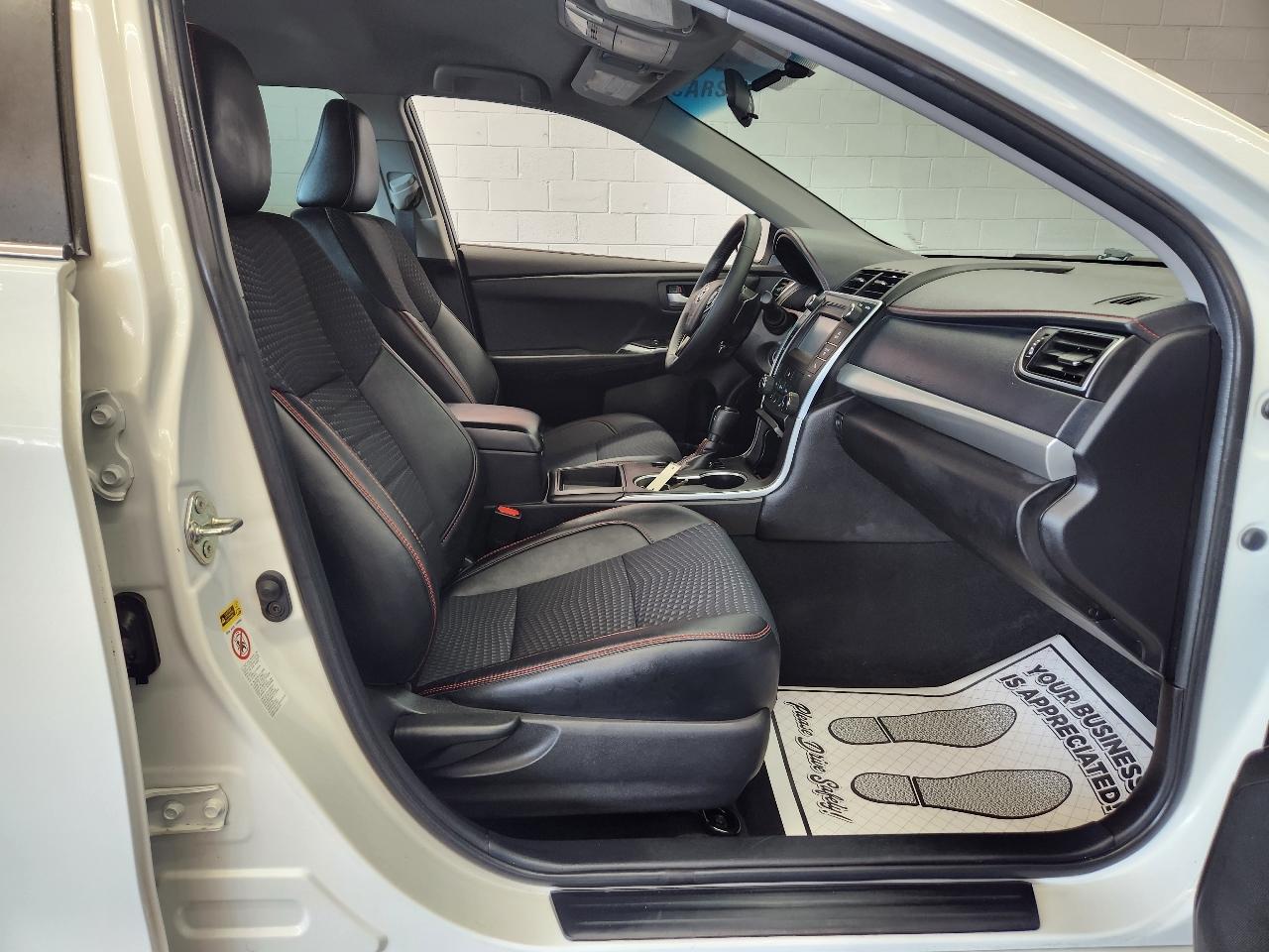 Toyota Camry  2015