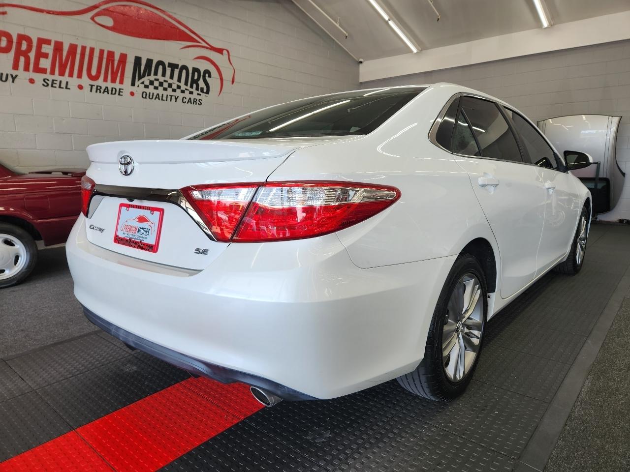 Toyota Camry  2015