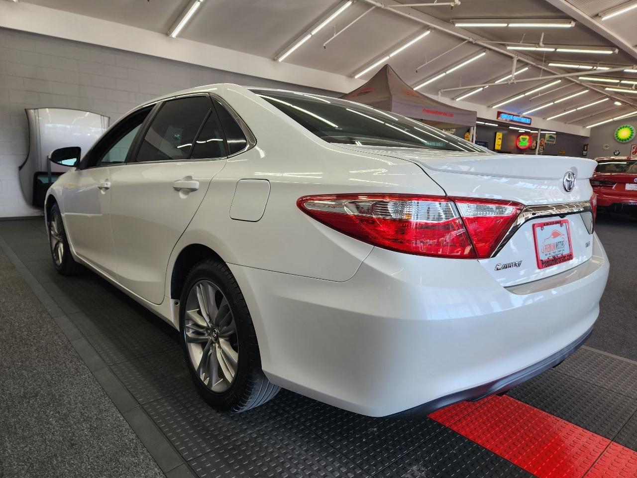 Toyota Camry  2015