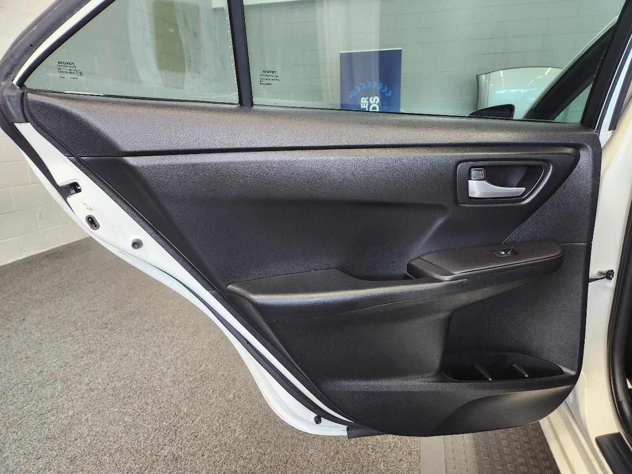 Toyota Camry  2015