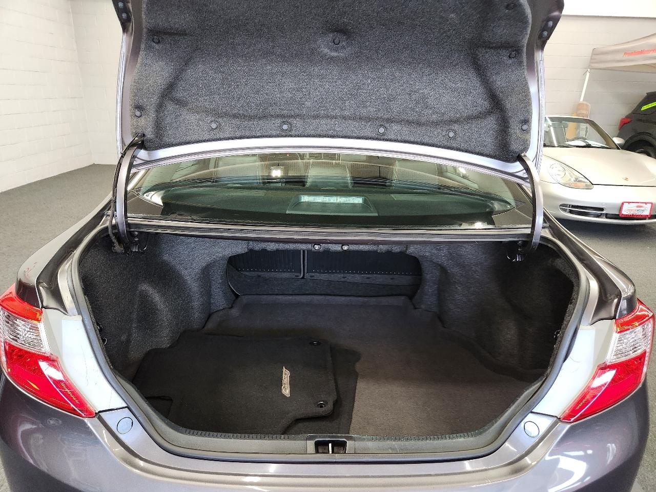 Toyota Camry SE 2014