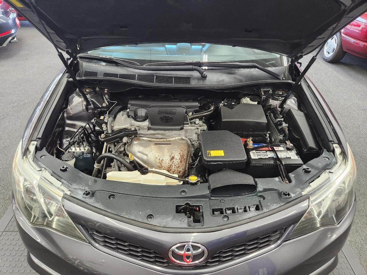 Toyota Camry SE 2014