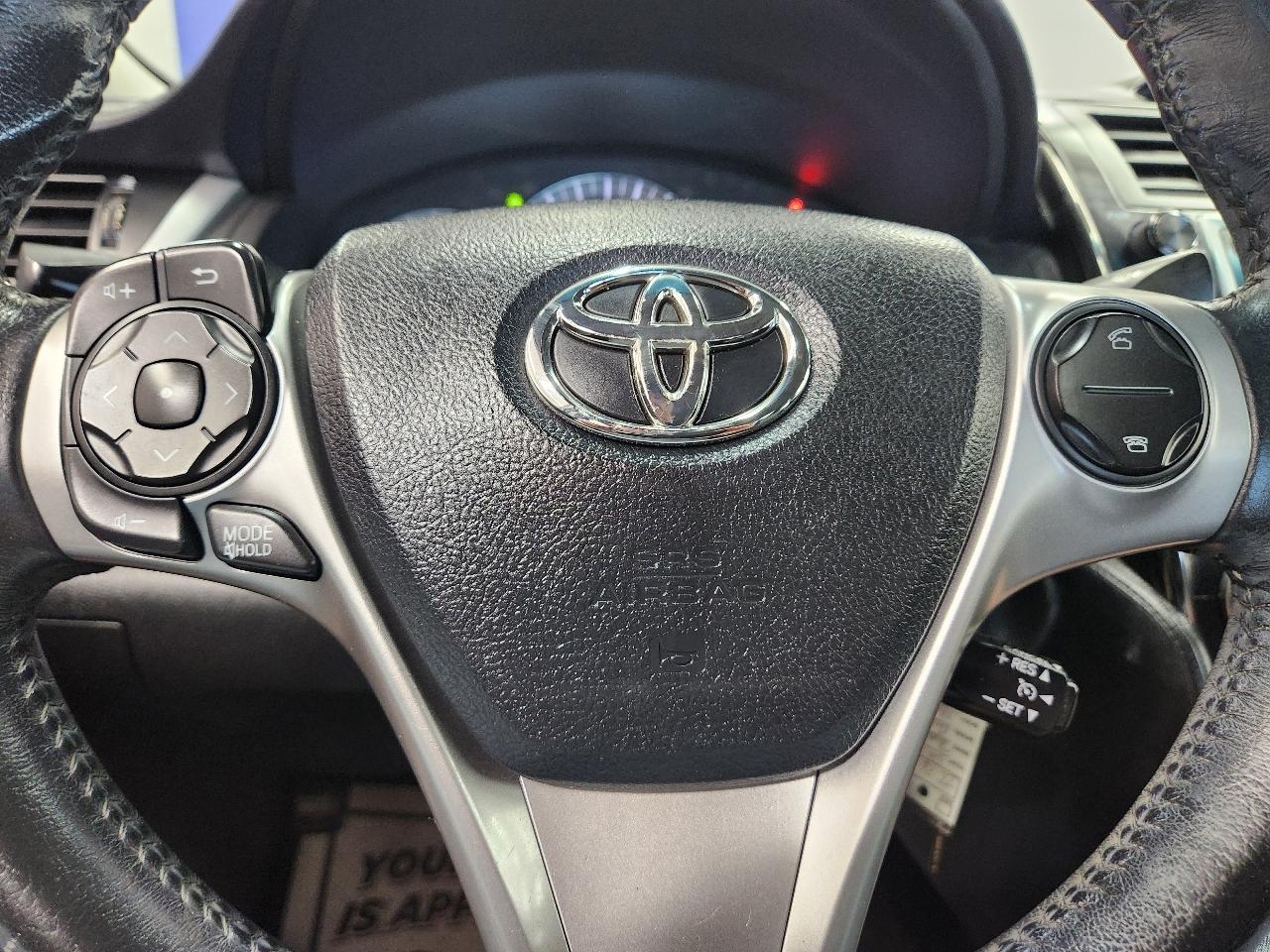 Toyota Camry SE 2014