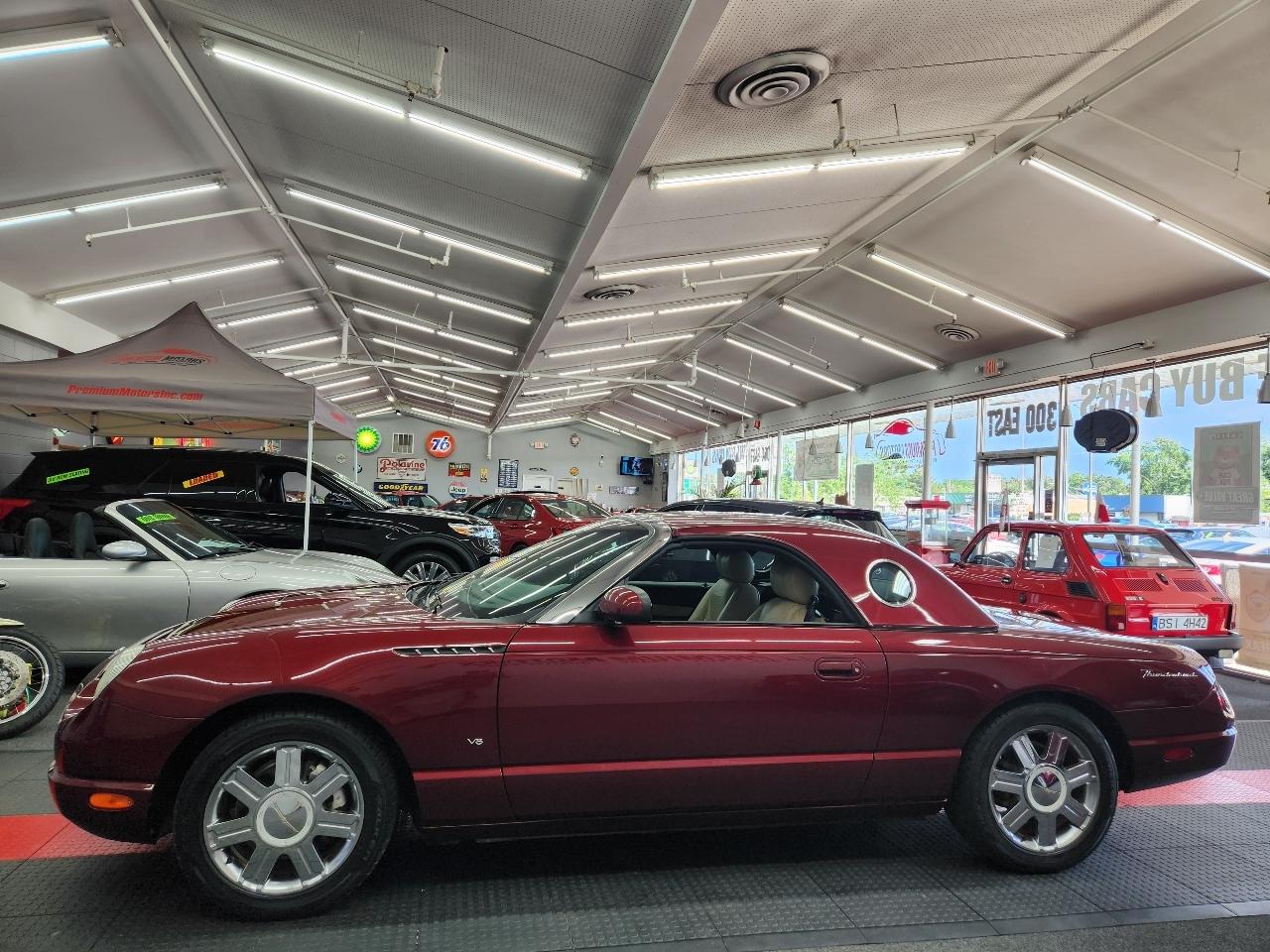 Ford Thunderbird 2dr Conv w/Hardtop Deluxe 2004