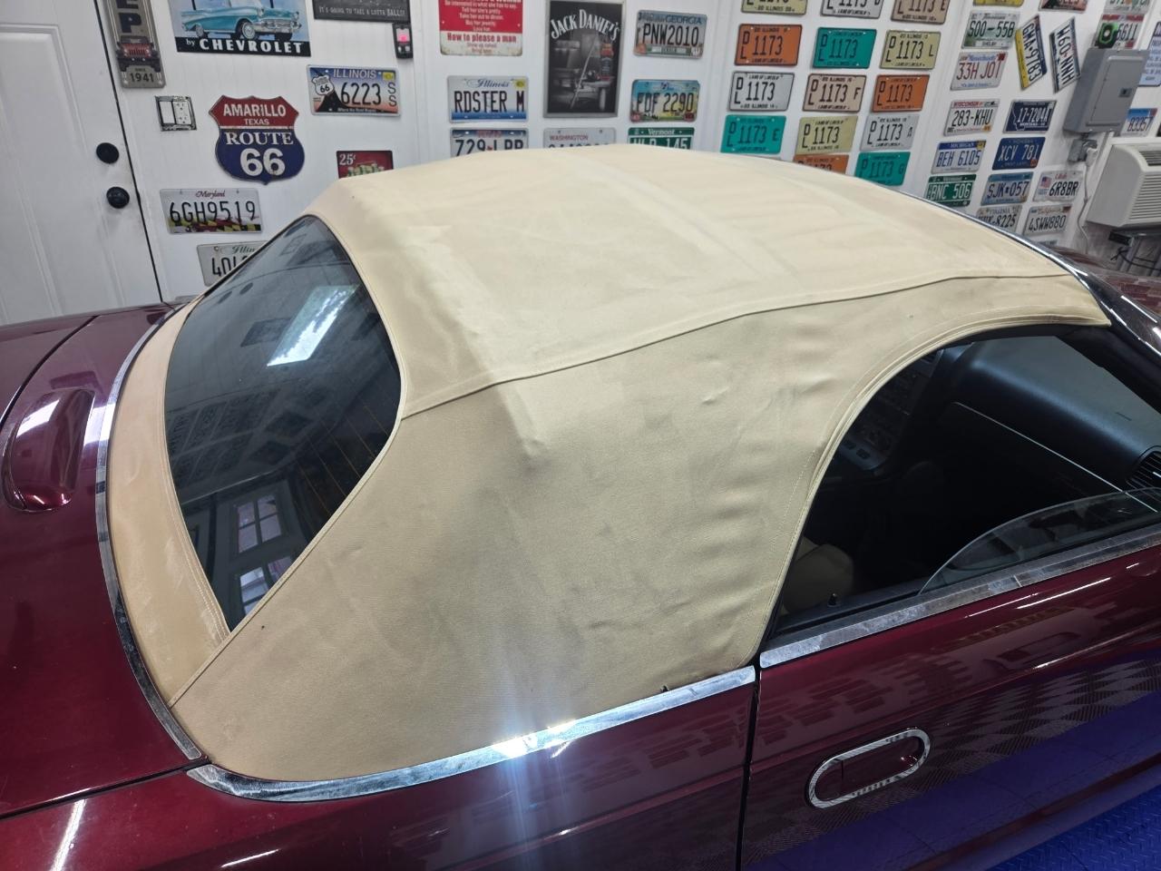 Ford Thunderbird 2dr Conv w/Hardtop Deluxe 2004