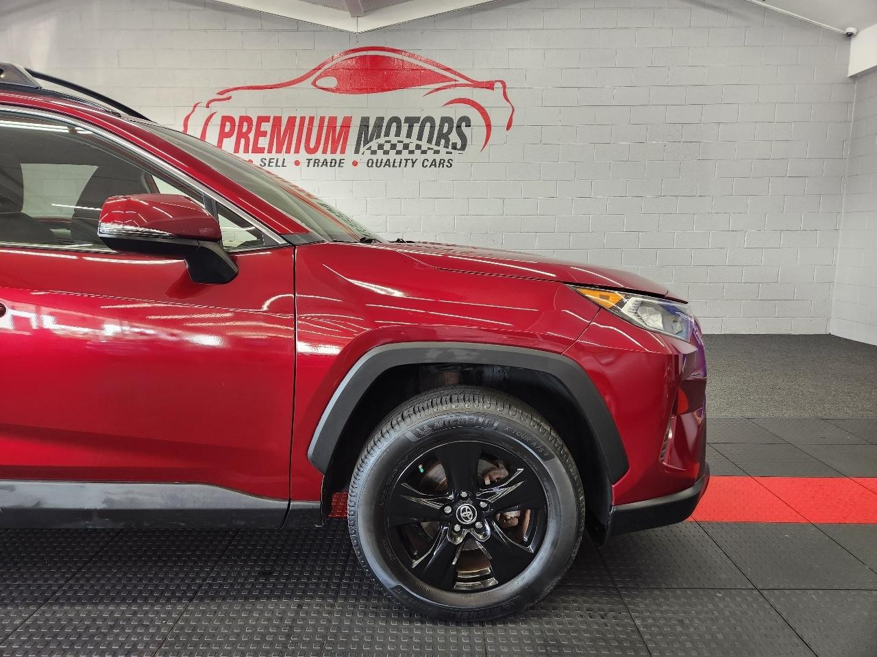 Toyota RAV4 XLE 2019