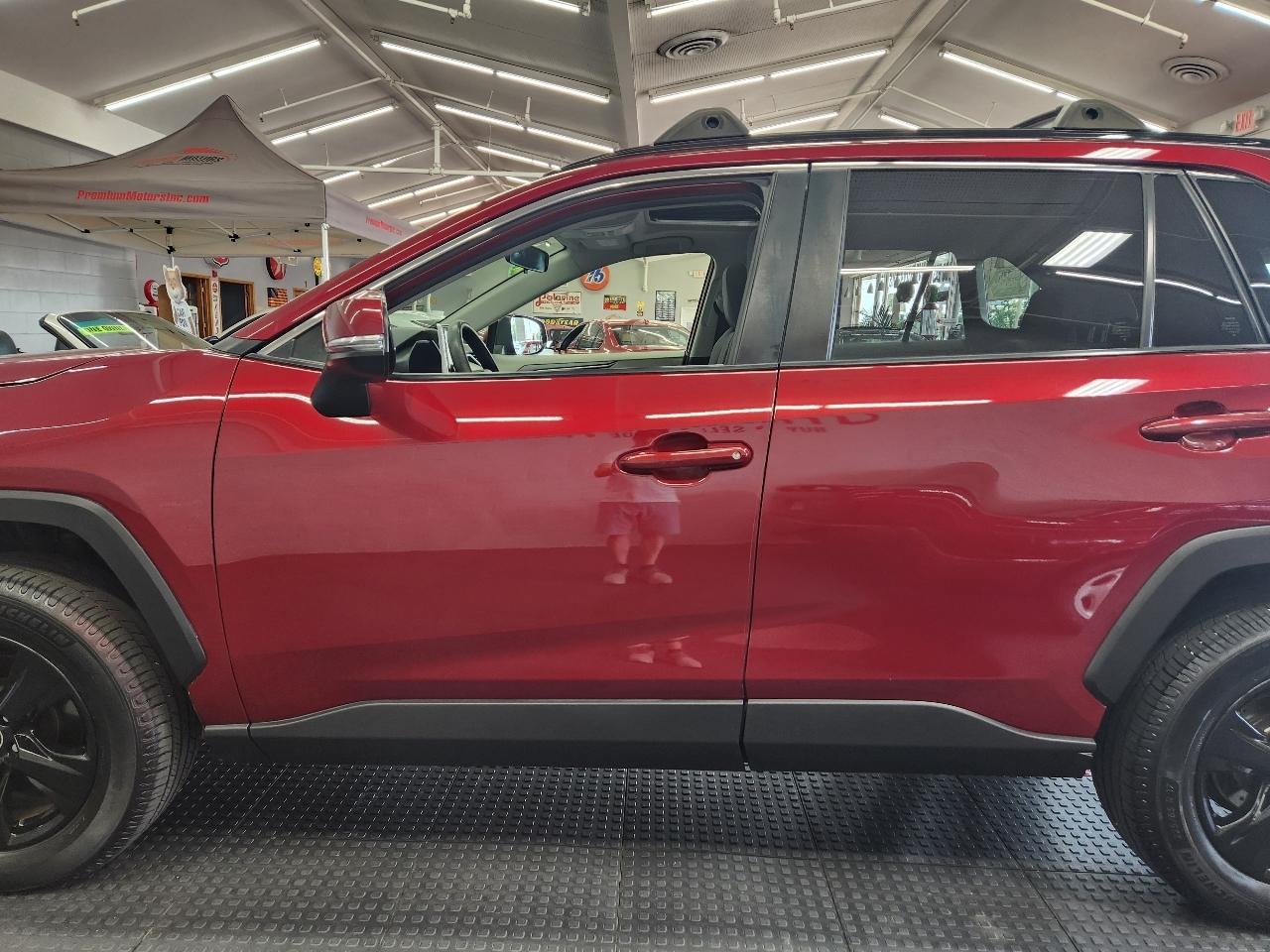Toyota RAV4 XLE 2019