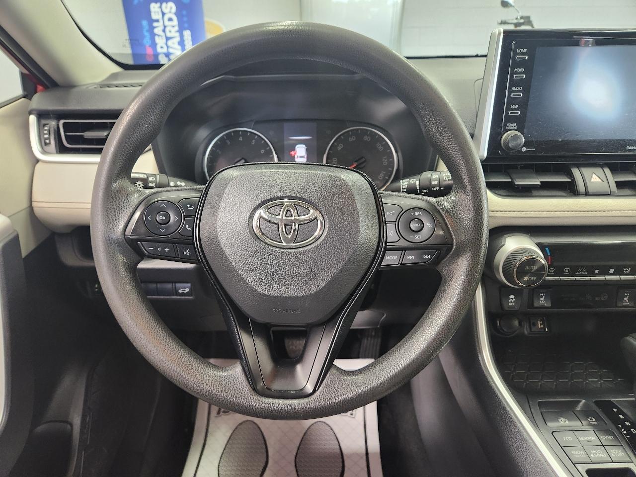 Toyota RAV4 XLE 2019