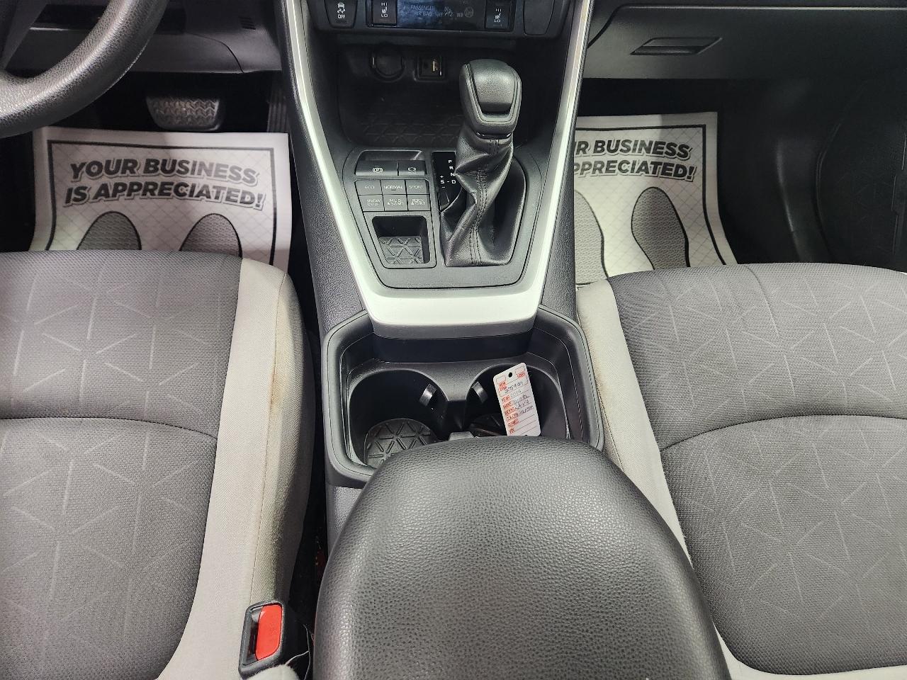 Toyota RAV4 XLE 2019