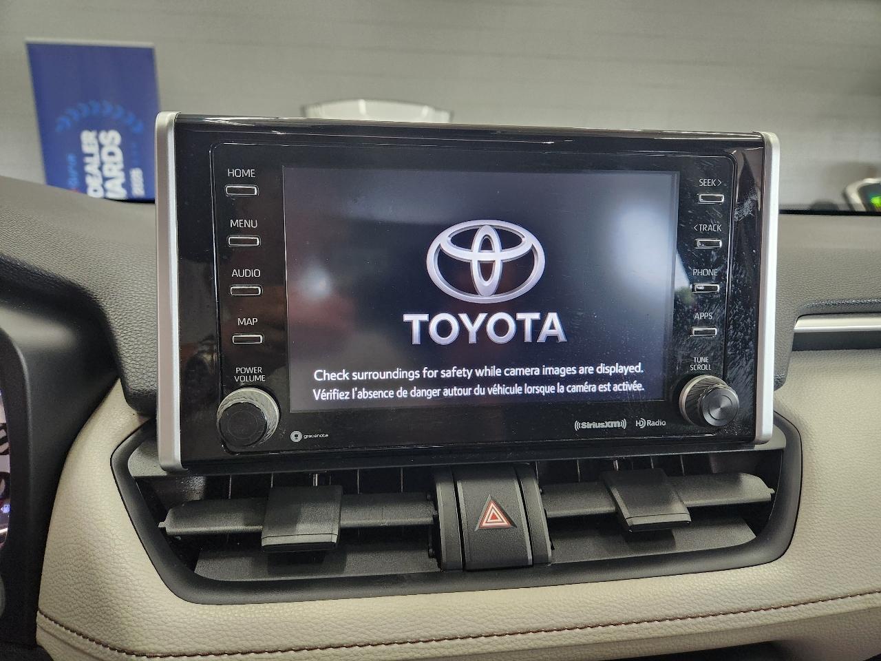 Toyota RAV4 XLE 2019