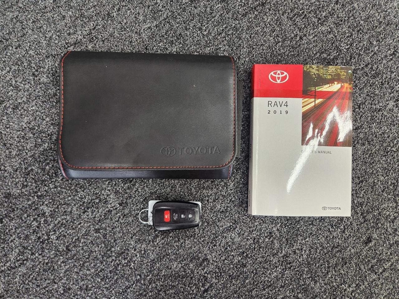 Toyota RAV4 XLE 2019