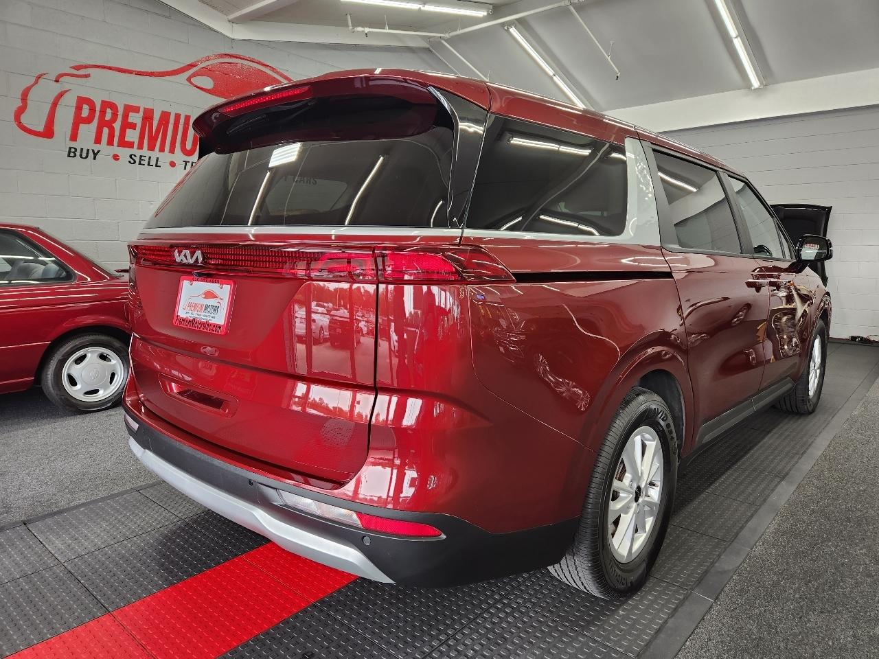 Kia Carnival LXS 2022