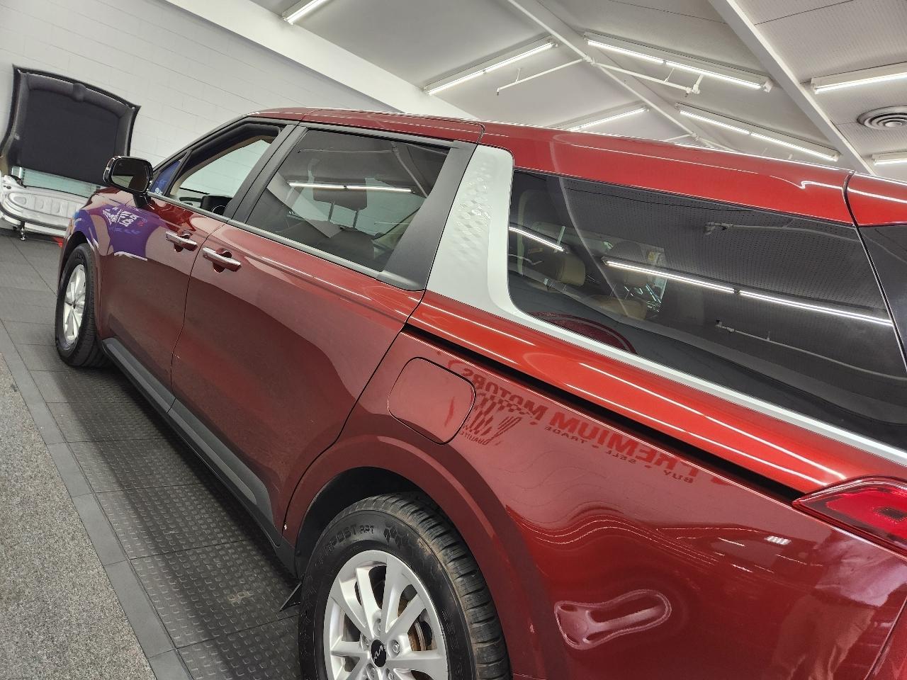 Kia Carnival LXS 2022