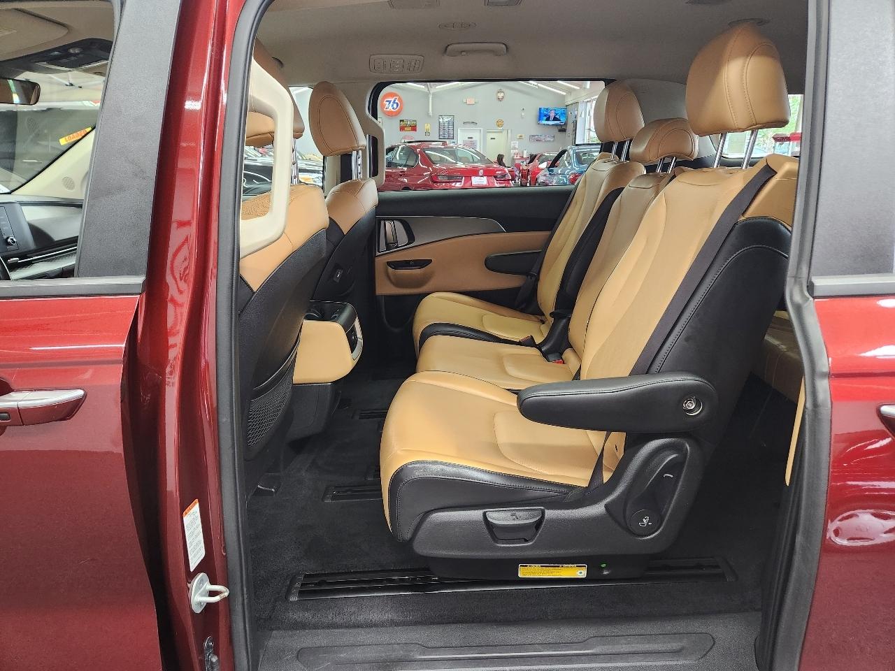 Kia Carnival LXS 2022