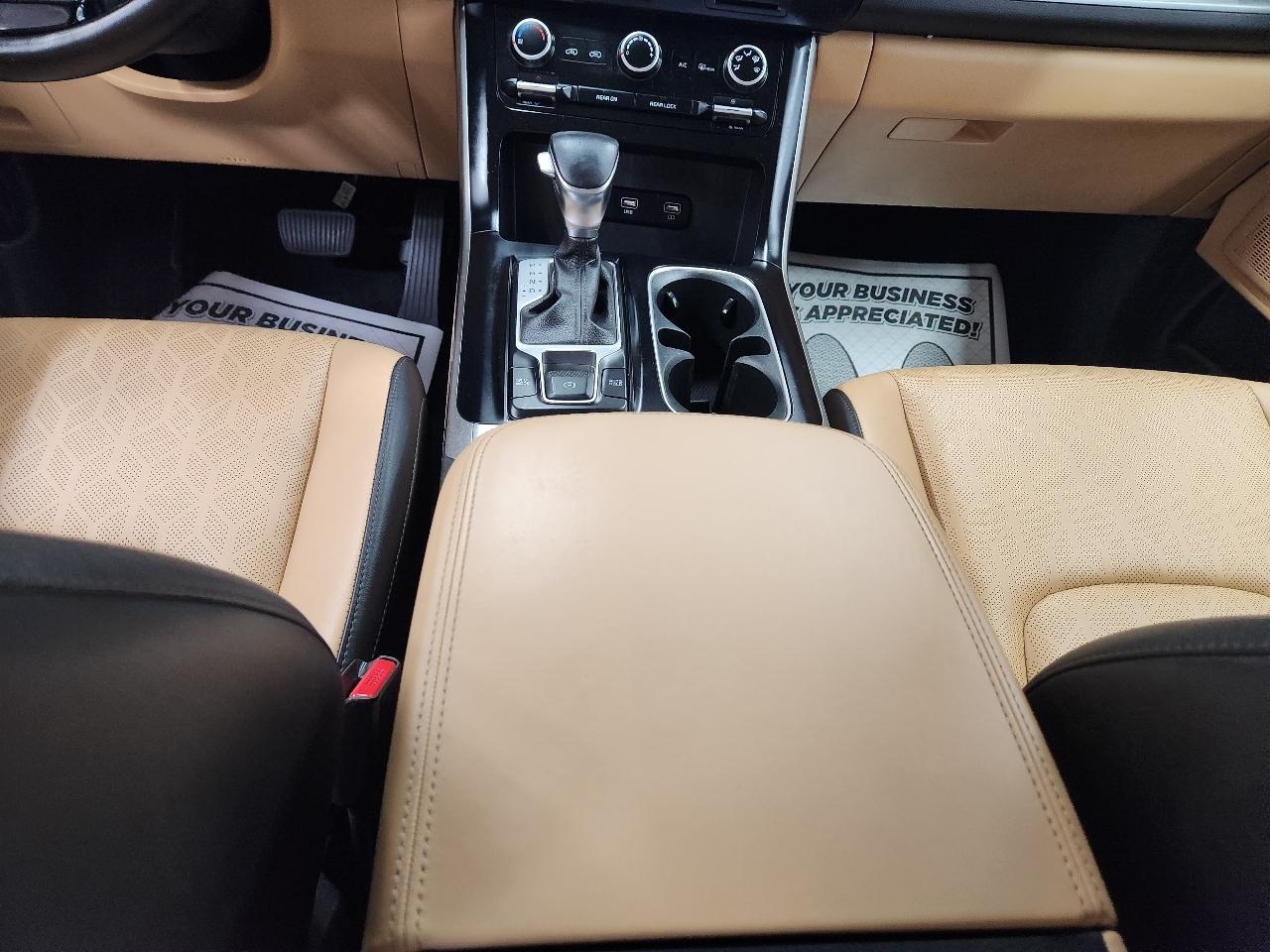 Kia Carnival LXS 2022