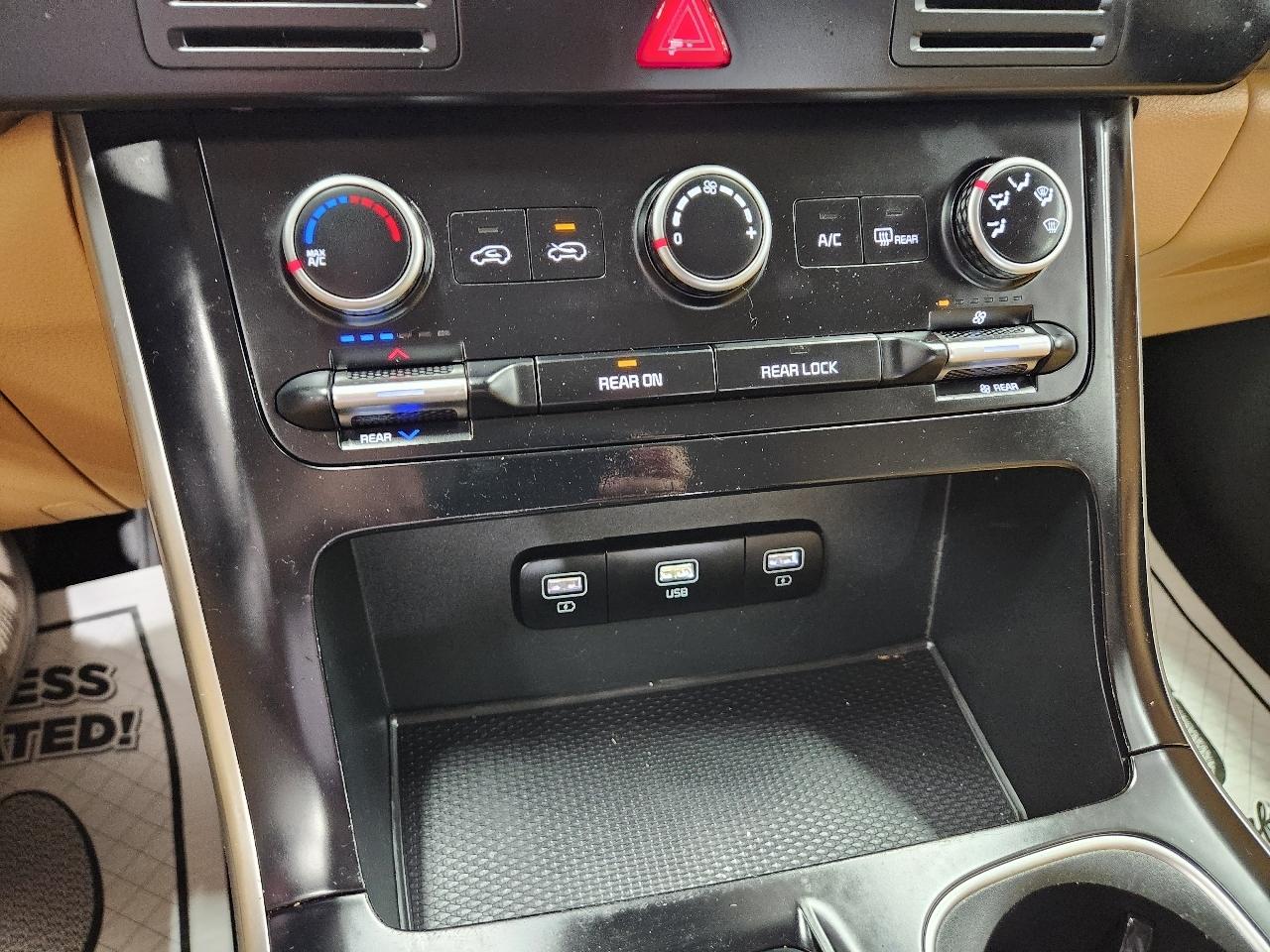 Kia Carnival  2022
