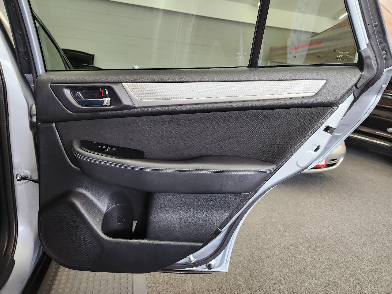 Subaru Outback 2.5i Premium 2019