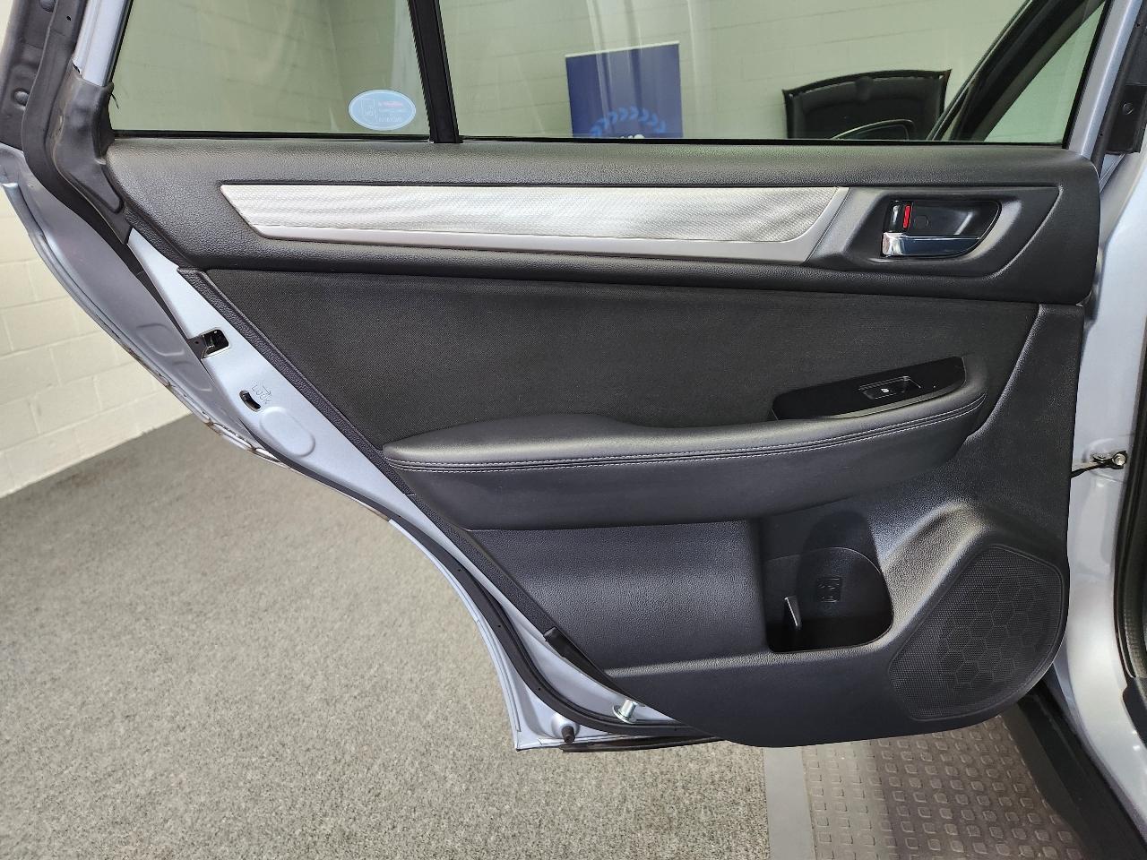 Subaru Outback 2.5i Premium 2019