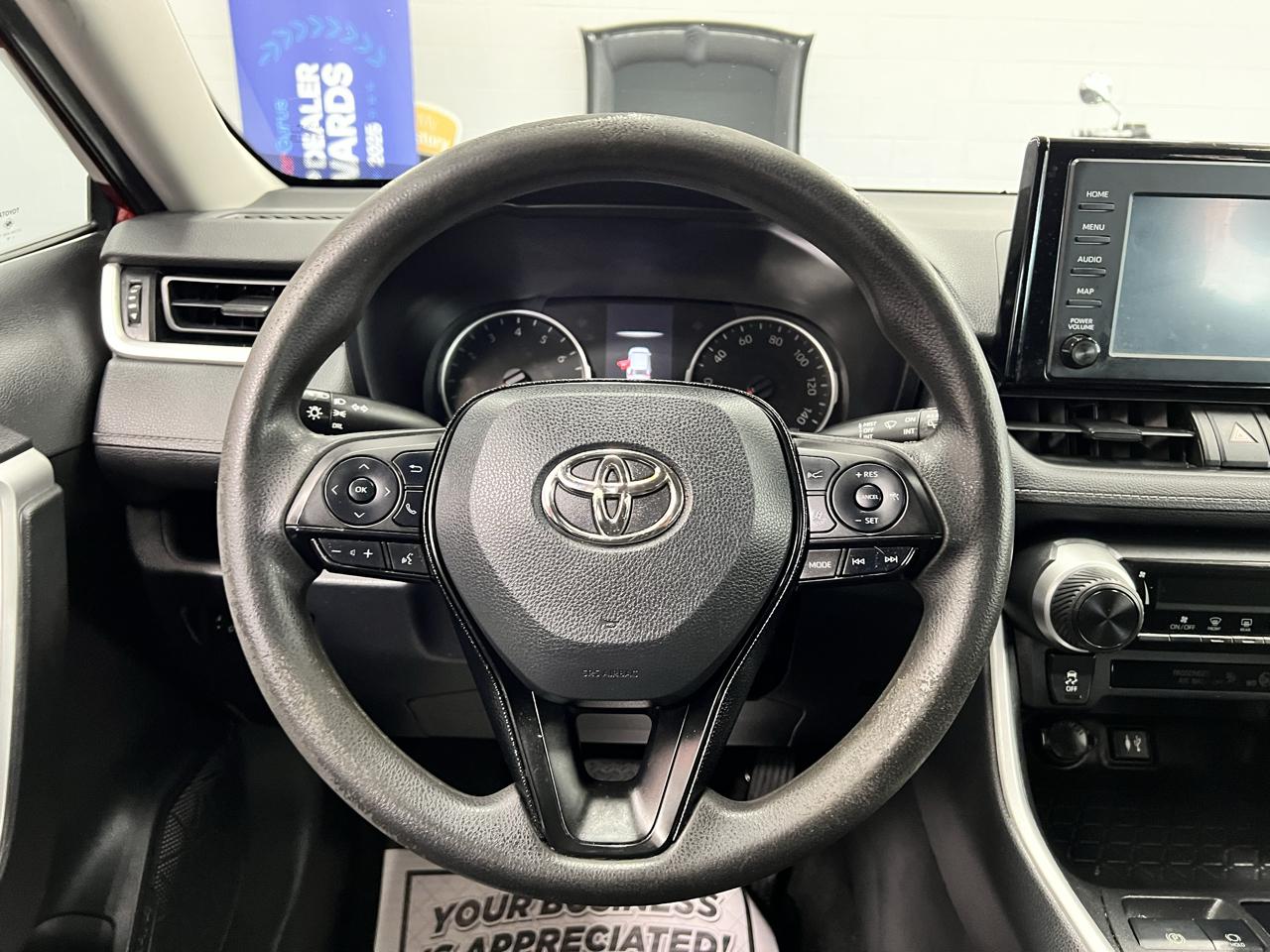 Toyota RAV4 LE 2019