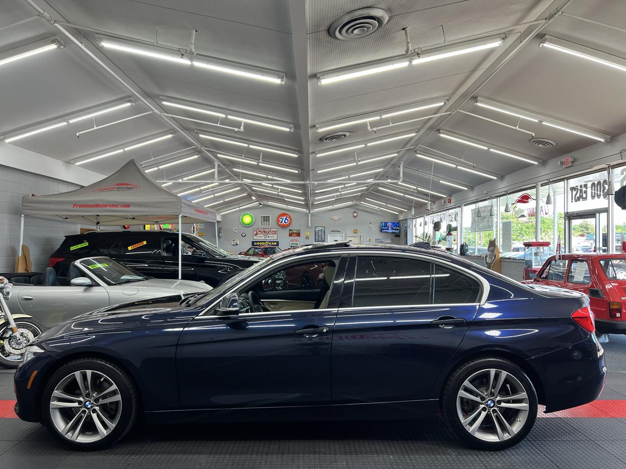 BMW 3-Series  2017