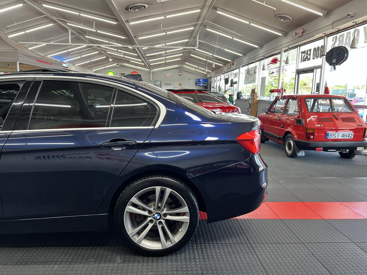 BMW 3-Series  2017