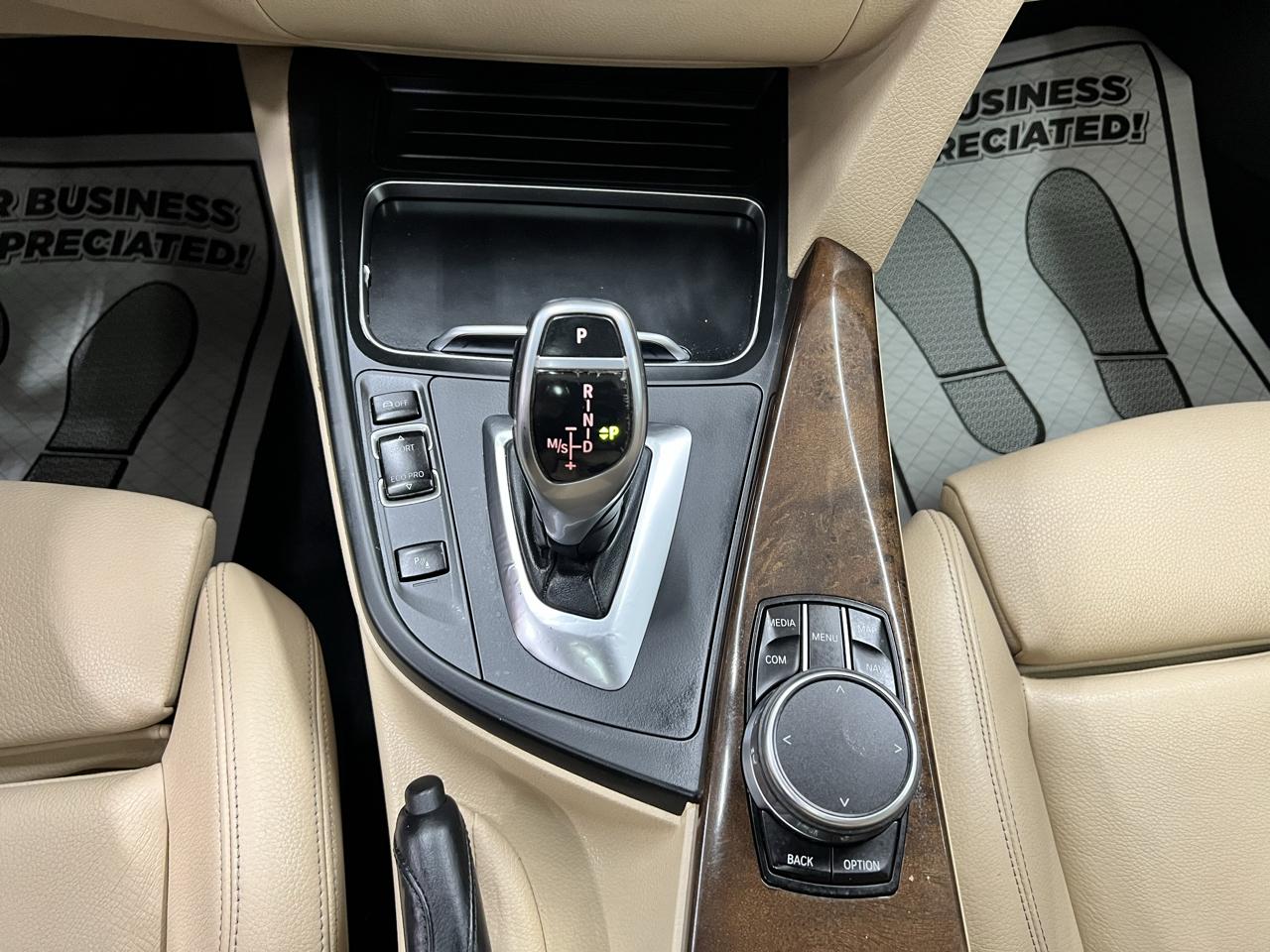 BMW 3-Series  2017